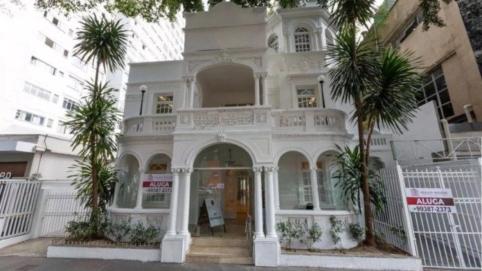 METRO QUADRADO: Um dos últimos casarões da Paulista está em busca de um inquilino