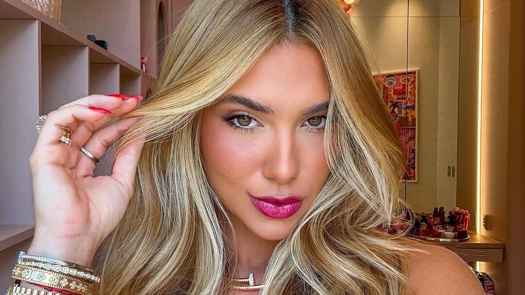 Justiça proíbe lives da WePink, marca de cosméticos de Virginia  Fonseca, por práticas abusivas