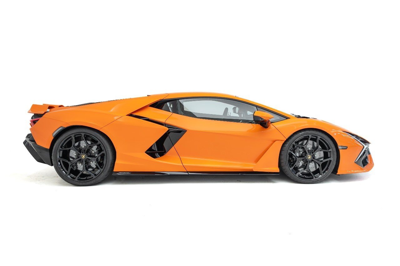 Lamborghini Revuelto LP (Foto: divulgação)