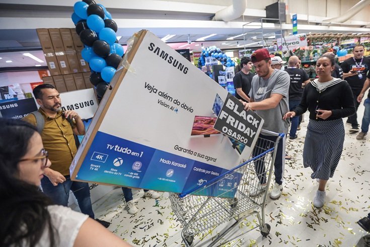 Ipsos: 9 em cada 10 brasileiros devem ir às compras nesta Black Friday; veja itens mais buscados