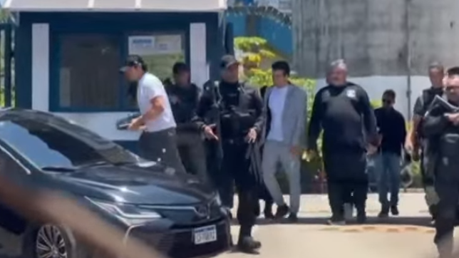 Daniel Vorcaro é solto e terá que usar tornozeleira eletrônica