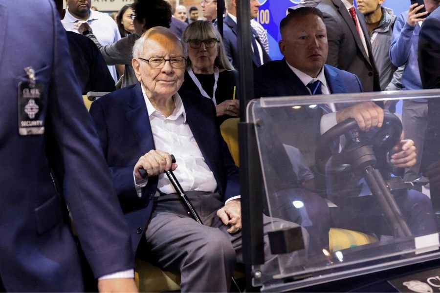 Warren Buffett anuncia despedida da Berkshire Hathaway: ‘Estou me recolhendo ao silêncio’