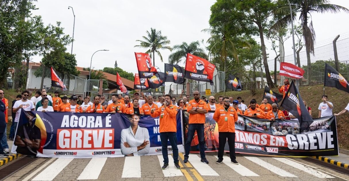 Greve atinge 100% de adesão em plataformas da Petrobras na Bacia de Campos