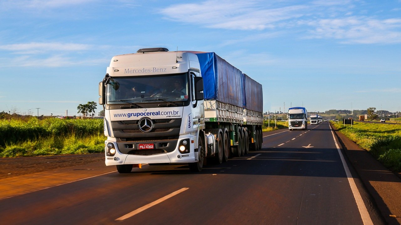 X, de Elon Musk, processa Bluebird por tentar ‘roubar’ a marca Twitter