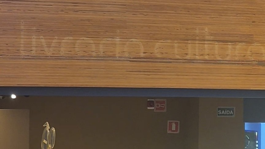 Nome da antiga Livraria Cultura ainda aparece nas prateleiras do Galeria Magalu