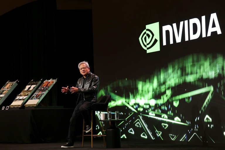 EUA autoriza Nvidia a vender chips avançados de IA para a China, mas com restrições
