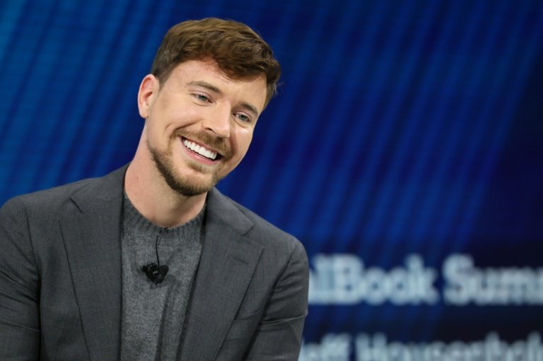 Youtuber MrBeast compra plataforma de serviços financeiros Step