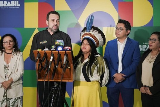 Após pressão indígena, governo oficializa revogação de decreto sobre hidrovias