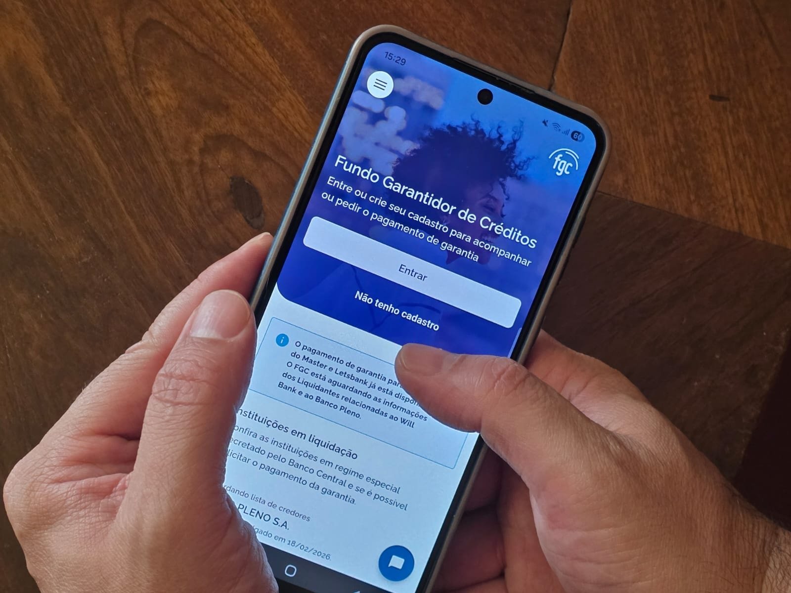 Entenda a diferença entre débito automático e Pix Automático e como definir regras no app