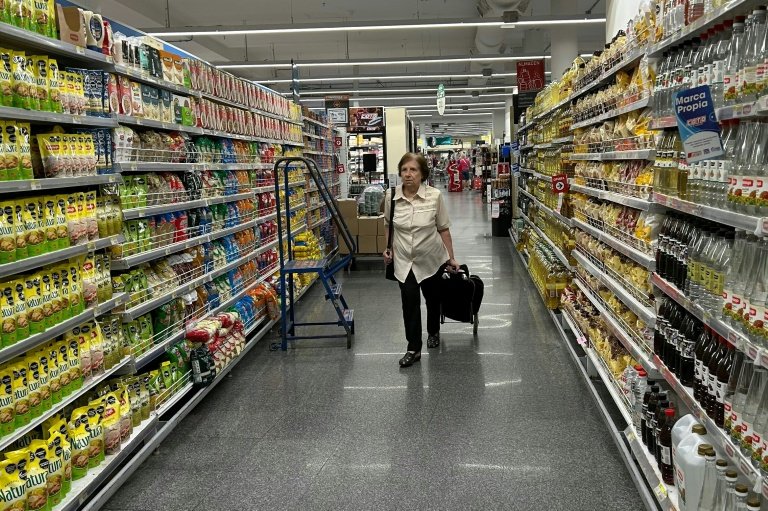 PIB da Argentina cresceu 4,4% em 2025