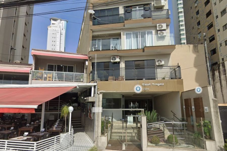 Leilões