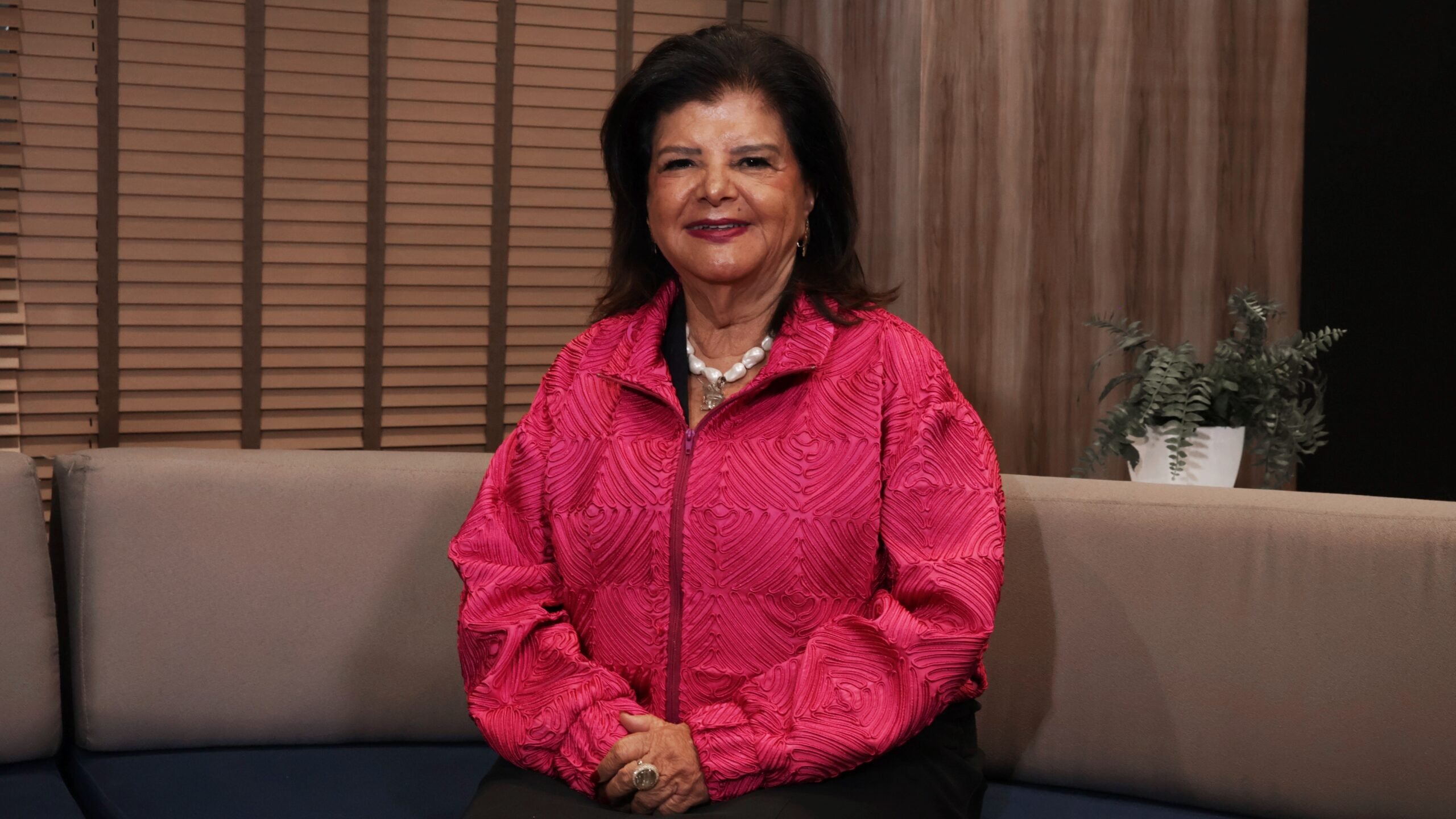 ‘Subir custo das empresas é inviável’ e fim da escala 6×1 exige discussão, diz Luiza Trajano
