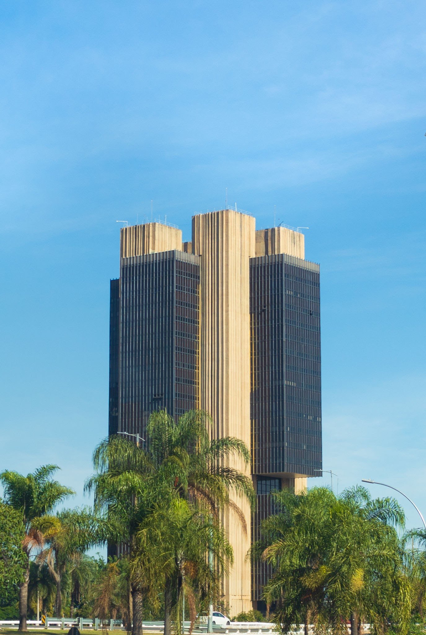 Banco Central supervisiona instituições de pagamento no Brasil.
