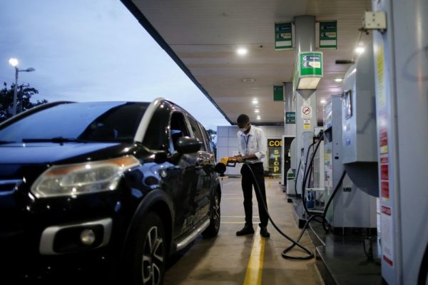 Preço médio do litro do diesel no Brasil caminha para fechar dezembro em baixa