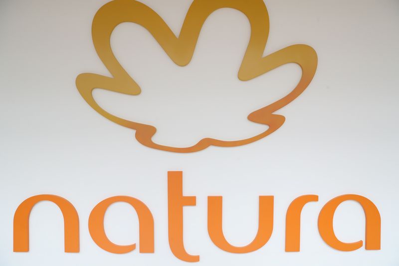 Logo da Natura fotografado na sede da empresa, em São Paulo (SP)
