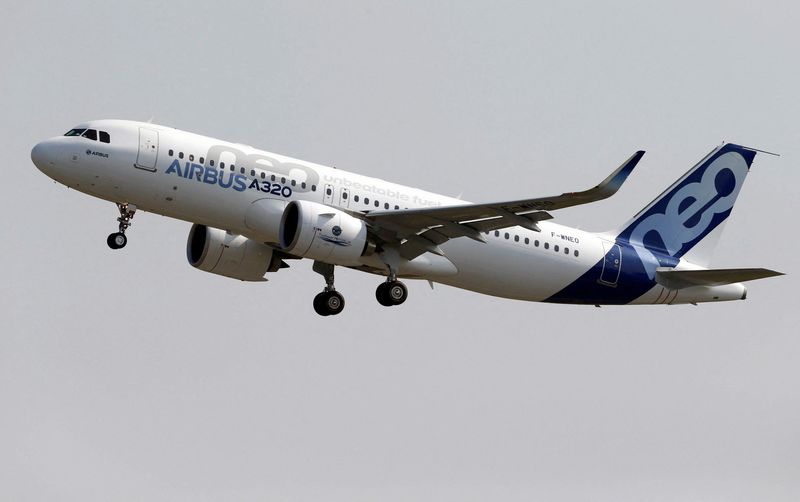 Principais companhias aéreas da China encomendam quase 300 jatos à Airbus