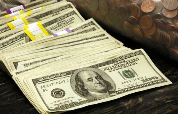 dólar