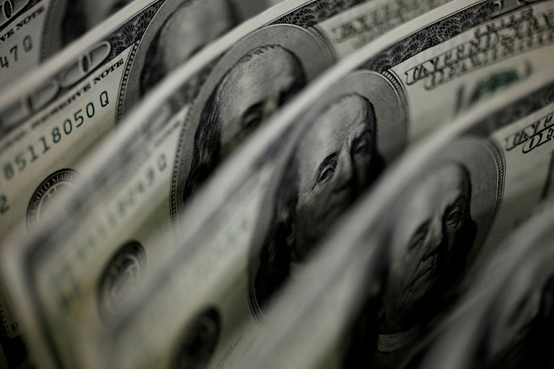 A moeda norte-americana à vista tombou 1,48%, a 5,3026 reais