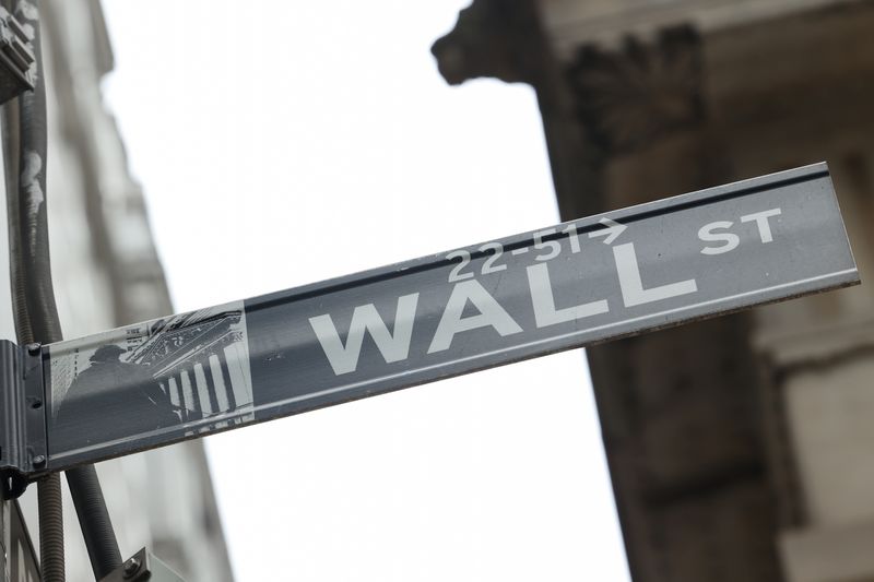 Placa de Wall Street perto da Bolsa de Nova York, EUA