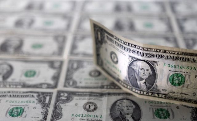 Dólar à vista fecha em queda de 1,31%, a R$4,8075
