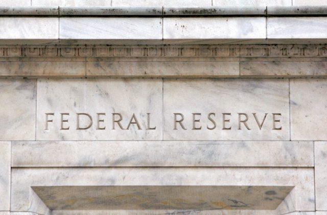 Kashkari mantém visão de aumento de juros do Fed a 5,4% após relatório de empregos "surpreendente"