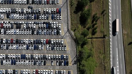 Indústria automotiva teme alta do IOF e aposta em modificação ‘drástica’