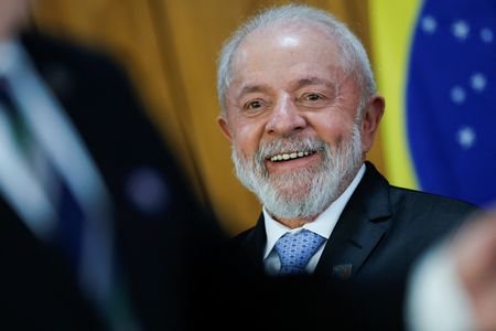 O presidente Luiz Inácio Lula da Silva aparece sorridente