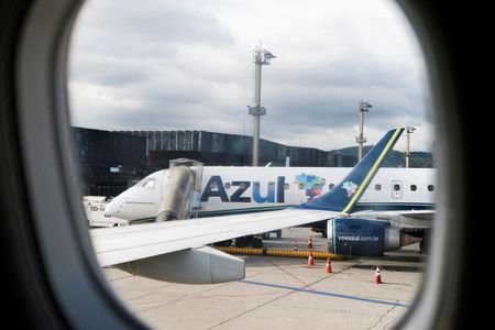 Aeronave da Azul no aeroporto de Guarulhos, em São Paulo