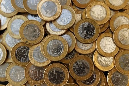 Tesouro Selic ou CDB 100% do CDI: qual opção é mais vantajosa para reserva de emergência?