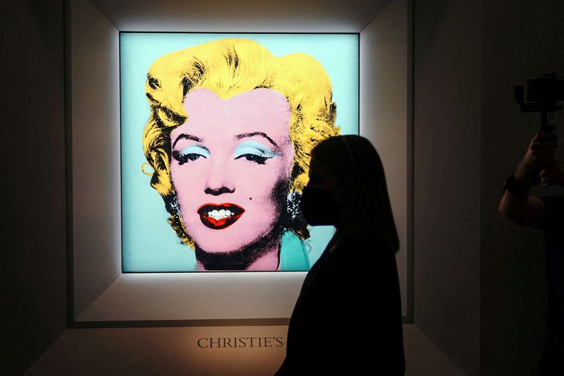 Retrato "Marilyn" de Andy Warhol pode arrecadar US$200 mi em leilão