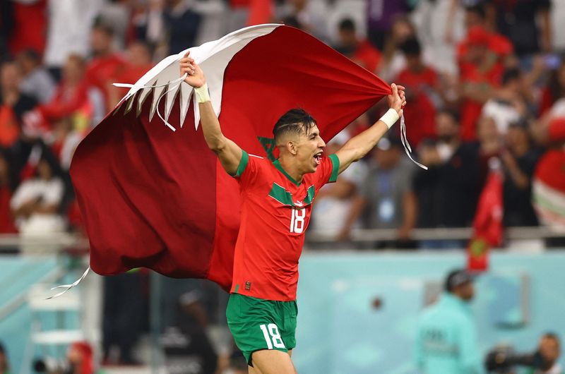 Jawad El Yamiq comemora vitória de Marrocos sobre Portugal
