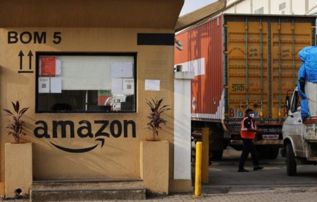 Depósito da Amazon em Mumbai, Índia