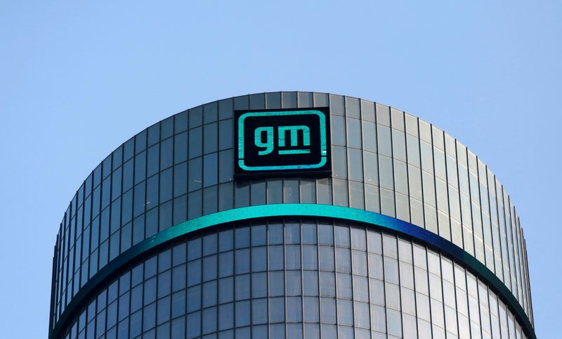 Logo da GM na sede da empresa, em Detroit, Michigan (EUA)