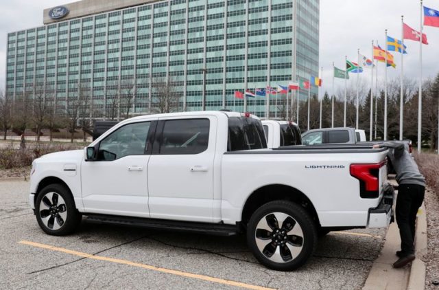 Ford desafiará revendedores para custos de venda mais baixos do que Tesla