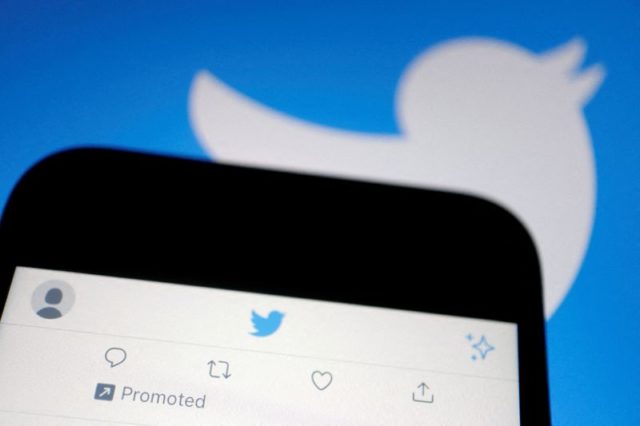 Twitter diz a funcionários que não há planos para demissões