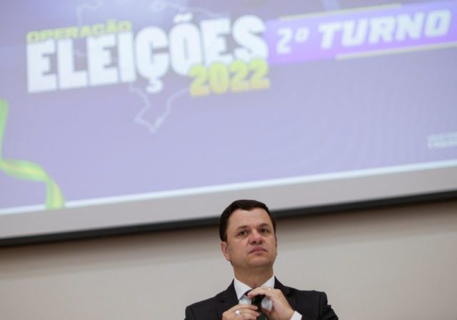 Moraes abre inquérito contra governador afastado do DF Ibaneis e ex-ministro da Justiça de Bolsonaro Torres