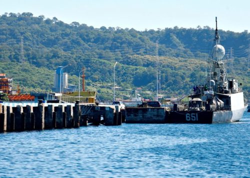 O submarino se perdeu no Mar de Bali com 53 tripulantes que estão ficando sem oxigênio