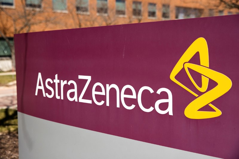 Logo da AstraZeneca em prédio da empresa em Wilmington, nos Estados Unidos coágulo