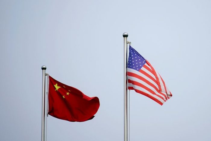 China interrompe diálogo militar de alto nível com EUA, suspende cooperação em várias áreas