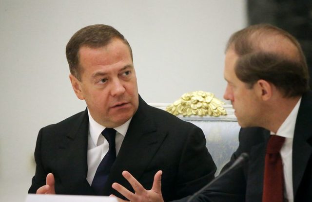 Medvedev diz que novas regiões podem ser defendidas pela Rússia com armas nucleares estratégicas