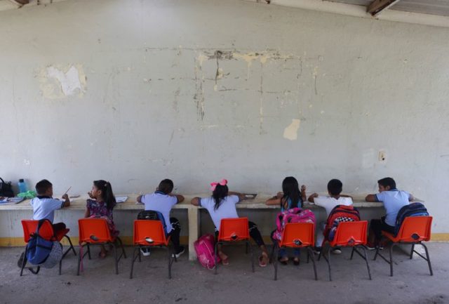 Terceiro ano de pandemia prolonga crise social na América Latina com efeitos devastadores na educação, diz Cepal